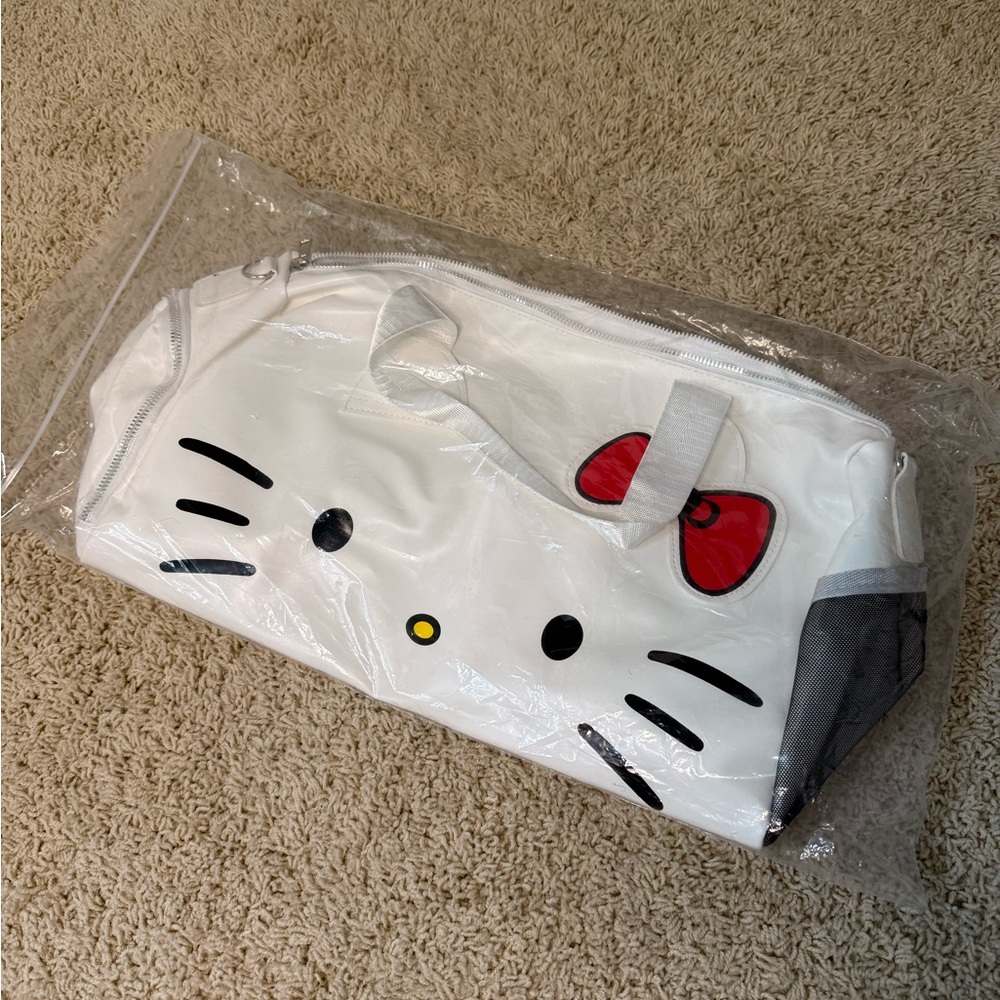 Hello Kitty White Duffel Bag / Travel Bag